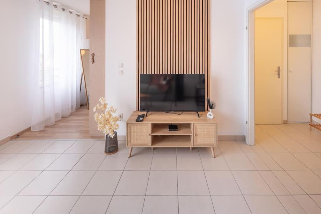 Apartmán L'Excellence-8Min Aeroport-Terrasse-Parking Prive Lingolsheim Exteriér fotografie