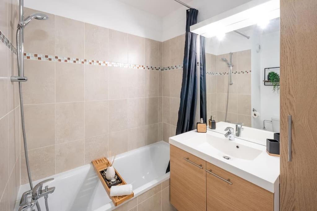 Apartmán L'Excellence-8Min Aeroport-Terrasse-Parking Prive Lingolsheim Exteriér fotografie